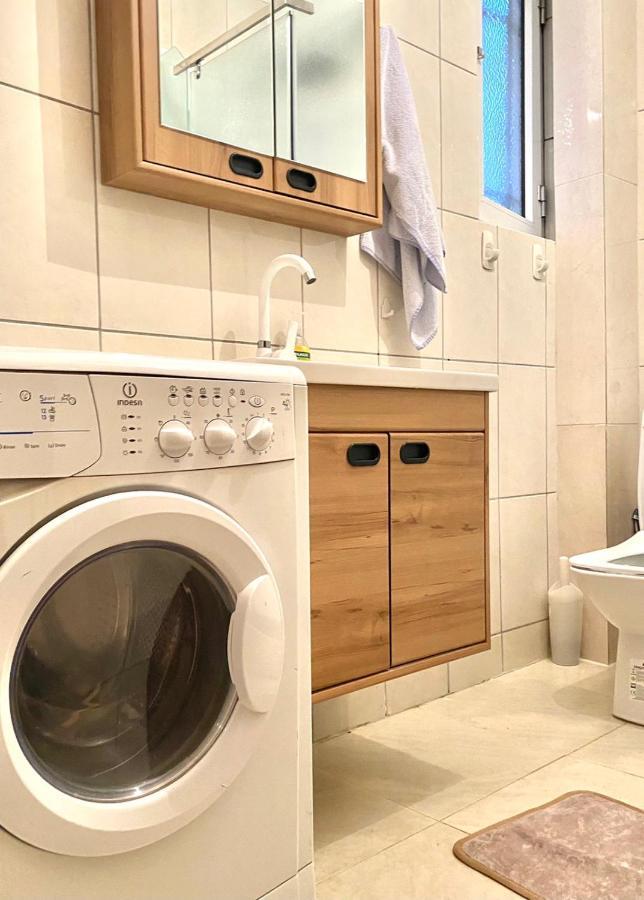 Nesi Apartmenti Pristina Kültér fotó