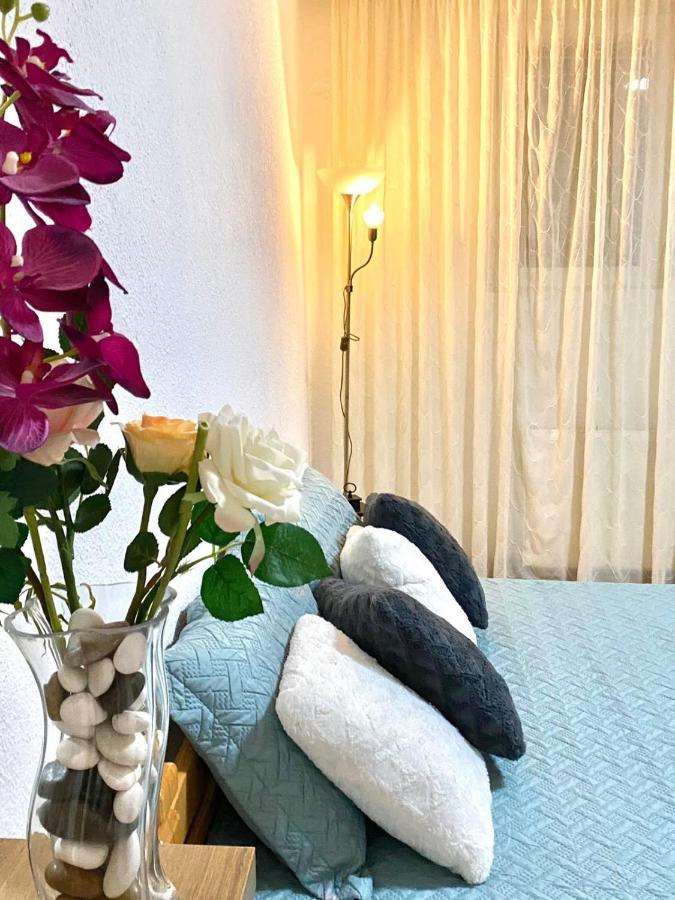 Nesi Apartmenti Pristina Kültér fotó