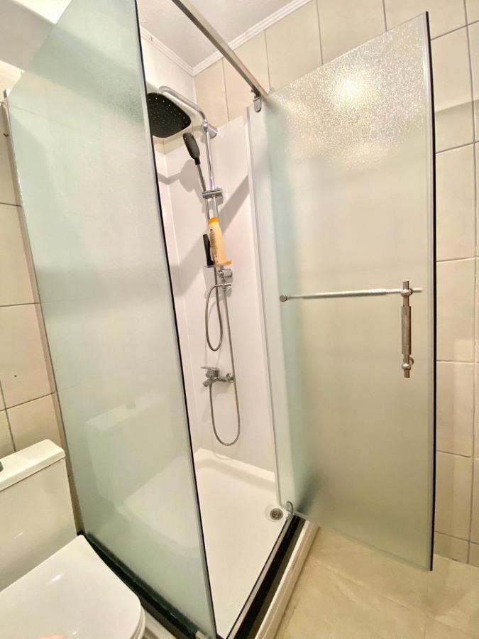 Nesi Apartmenti Pristina Kültér fotó
