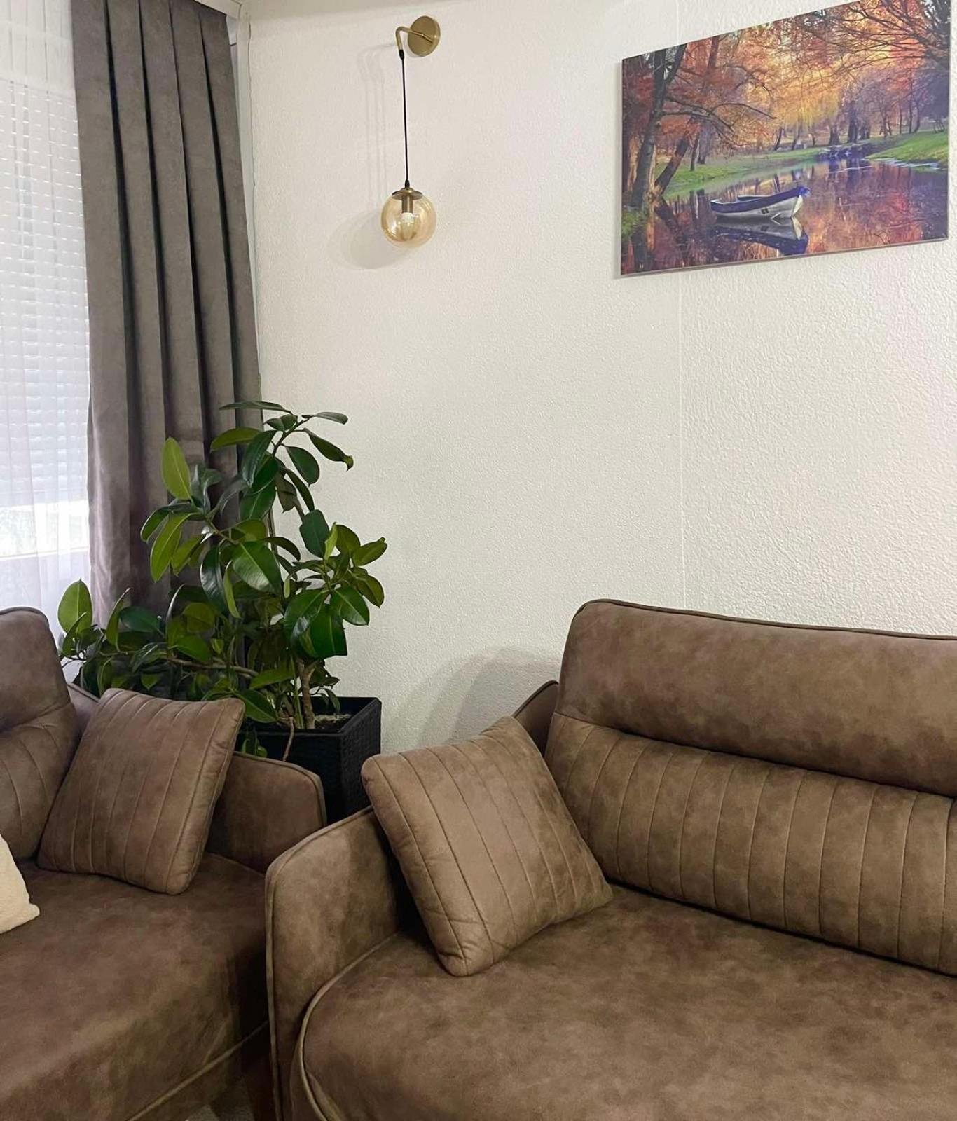 Nesi Apartmenti Pristina Kültér fotó